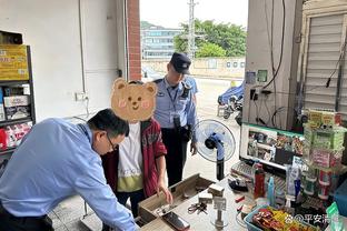 热记：罗齐尔今日首次参加队内完整训练 球员仍在迈阿密寻找住处